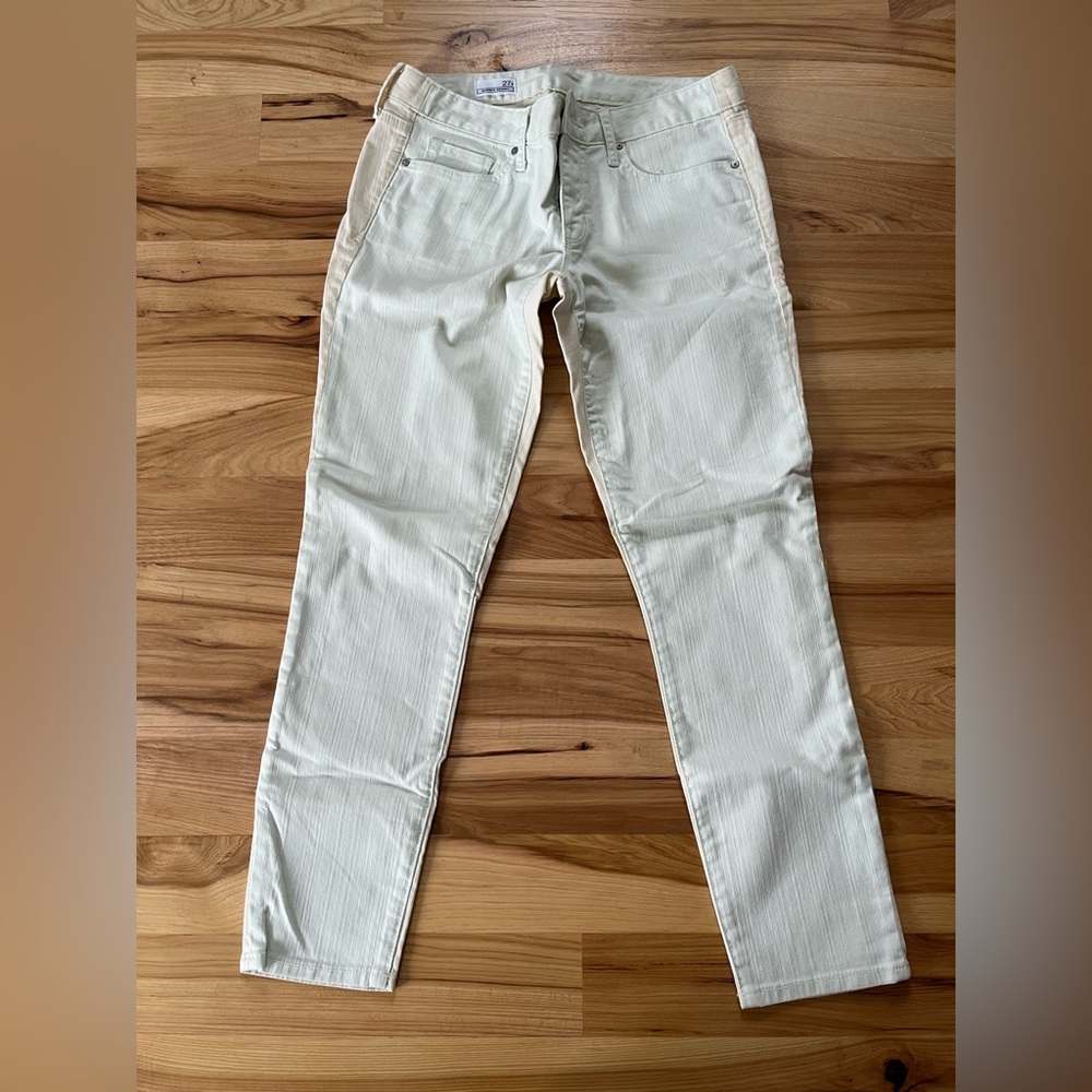 Gap skinny jeans size 27